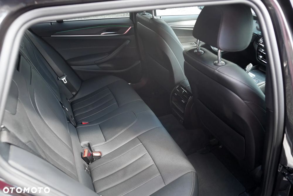BMW Seria 5 - 27