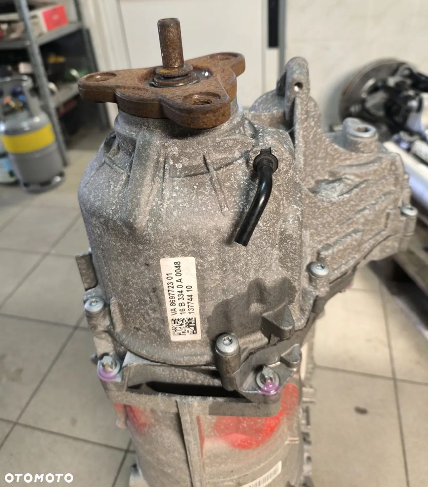 reduktor skrzyni biegów BMW G05 G06 Rolls Royce cullinan V12 13774410 - 3