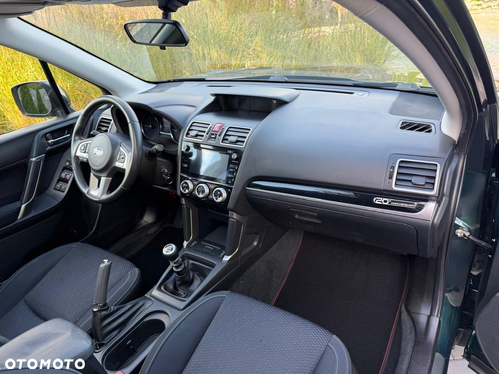 Subaru Forester 2.0D 20th Anniversary - 18