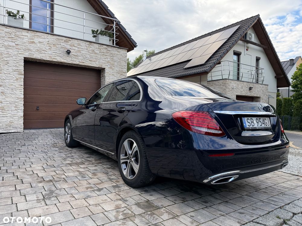 Mercedes-Benz Klasa E 200 d 9G-TRONIC - 4