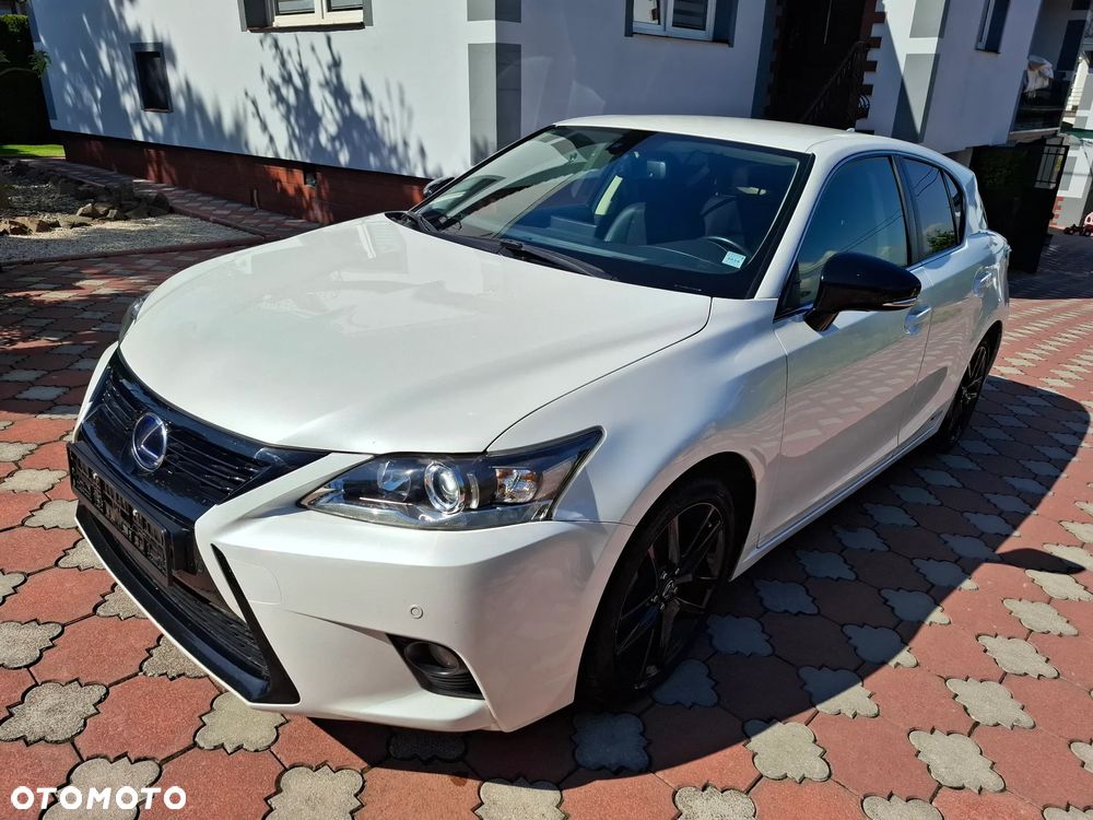 Lexus CT Luxury Line - 2