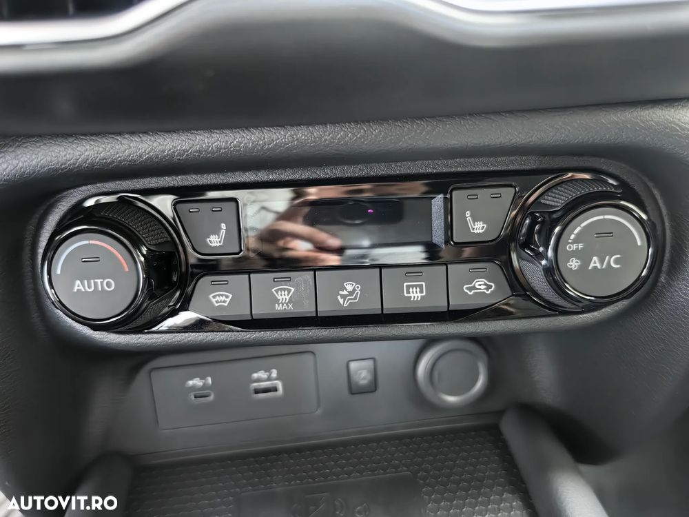 Nissan Juke Hybrid N-Connecta - 21