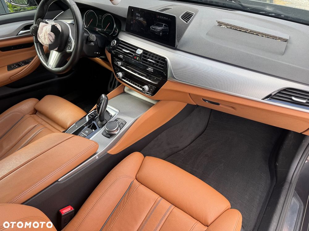 BMW Seria 5 520d M Sport Edition - 21