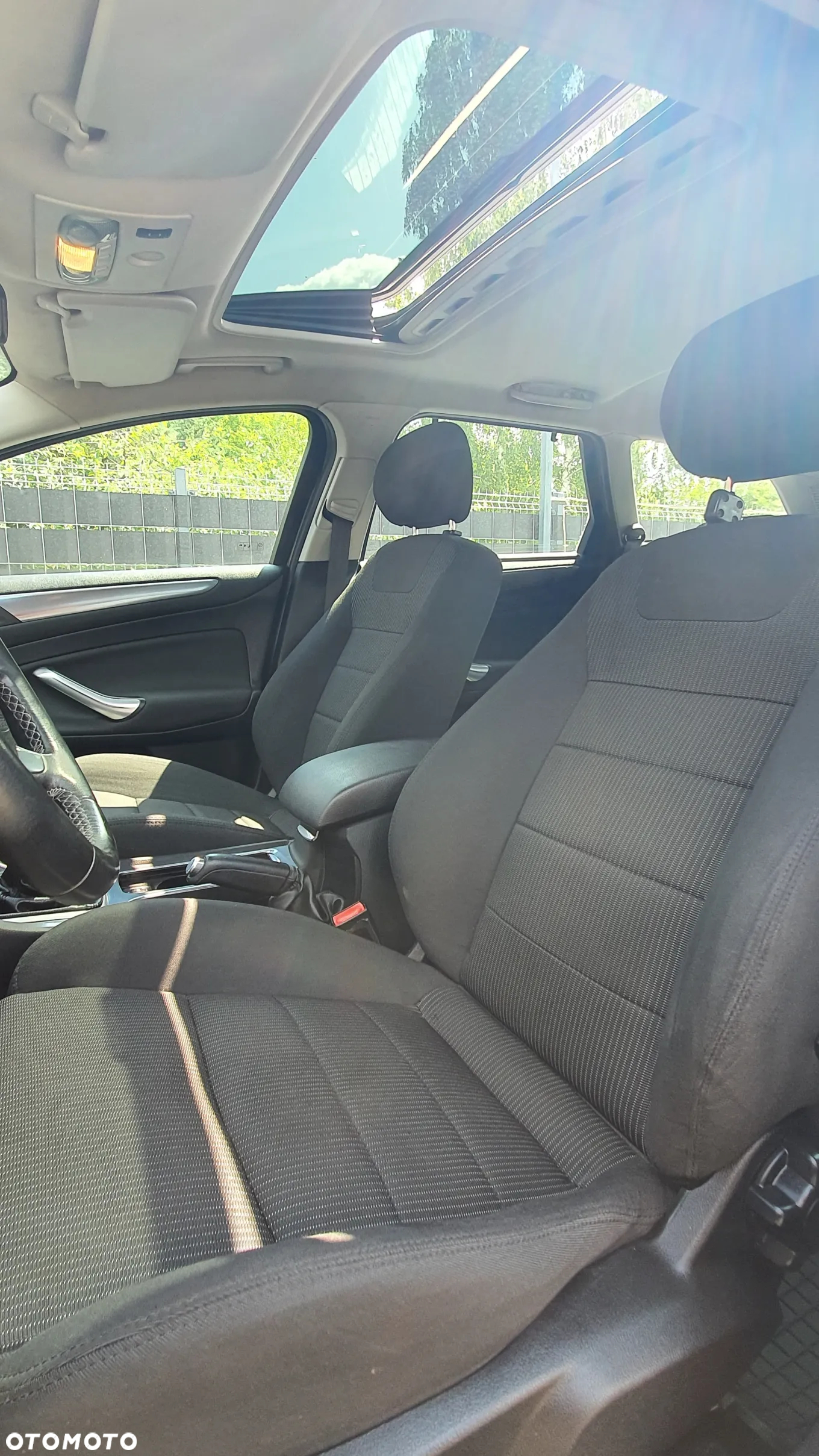 Ford Mondeo 2.0 TDCi Titanium - 18