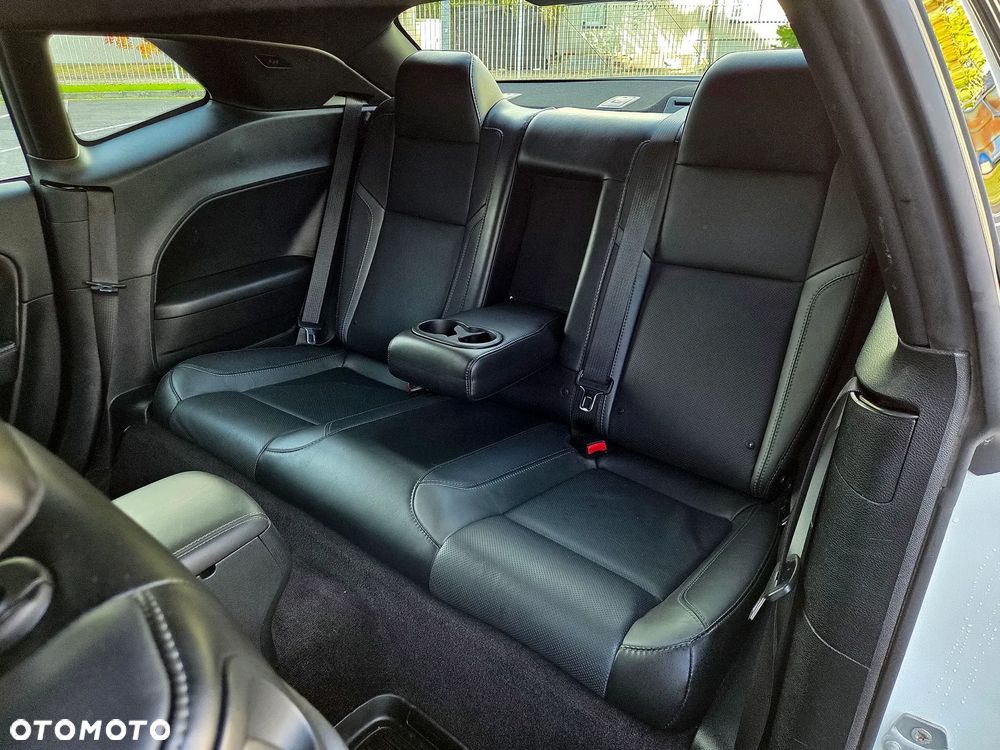 Dodge Challenger Automatik SXT Plus - 16