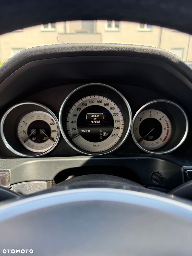 Mercedes-Benz Klasa E 220 BlueTEC 4-Matic Avantgarde - 3