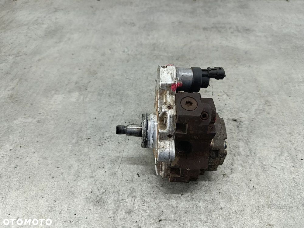 POMPA WTRYSKOWA KIA SORENTO I 33100-4A000 0445010052  BOSCH 2.5 CRDI - 4