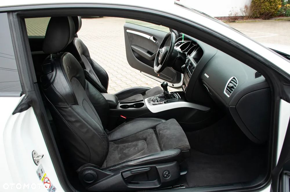 Audi A5 Coupé 2.0 TFSI Quattro - 24