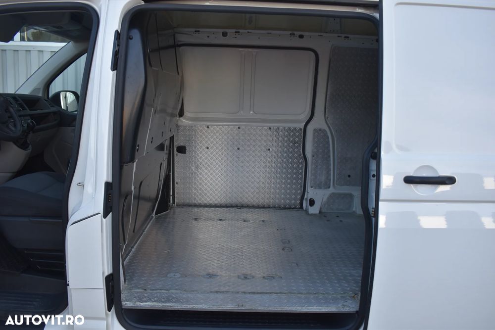 Volkswagen Transporter 2.0 110 kW LR - 11