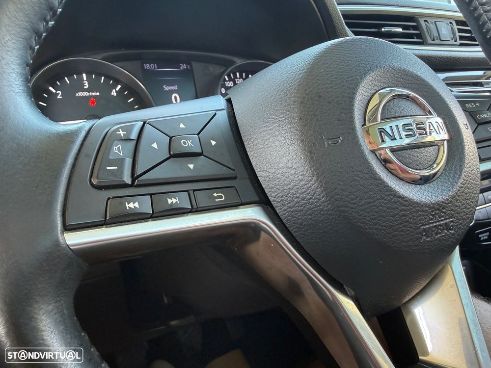 Nissan Qashqai 1.5 dCi N-Connecta Business - 30