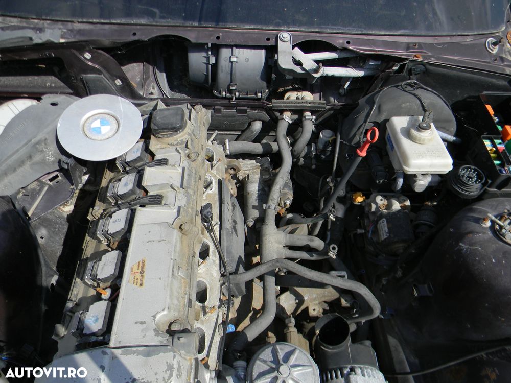 Dezmembrari  BMW 3 (E36)  1990  > 2000 320 i Benzina - 9