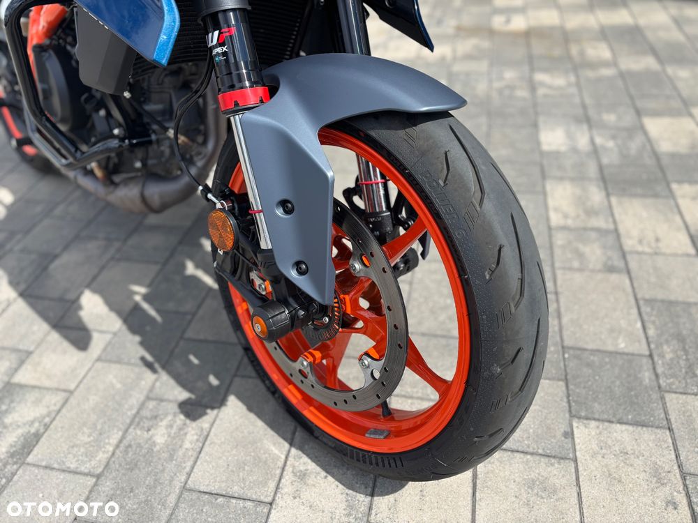 KTM Duke 390 - 14