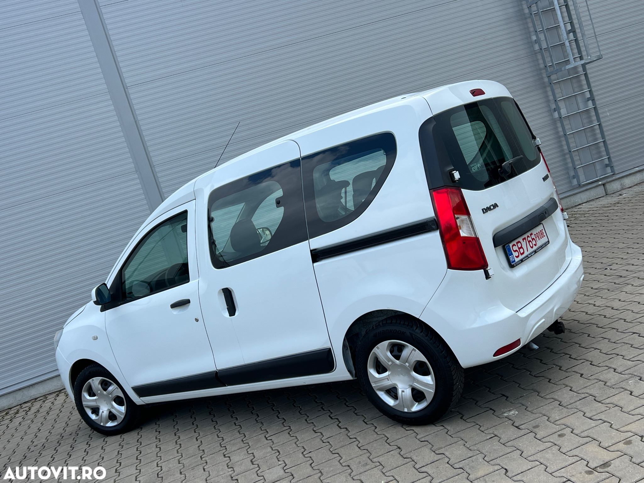 Dacia Dokker 1.6 Laureate - 6