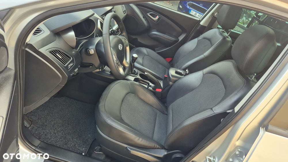 Hyundai ix35 2.0 Premium 2WD - 16