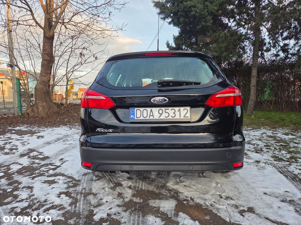 Ford Focus 1.5 TDCi Black Edition - 5