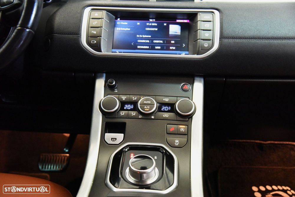 Land Rover Range Rover Evoque 2.0 TD4 SE Dynamic Auto - 26