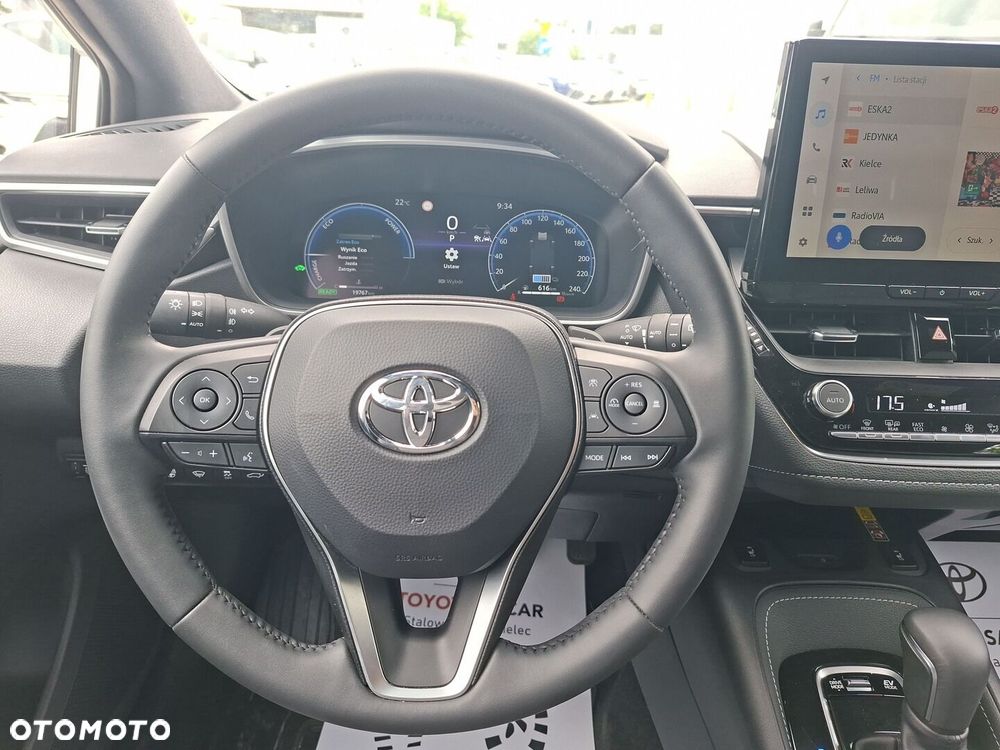 Toyota Corolla - 15