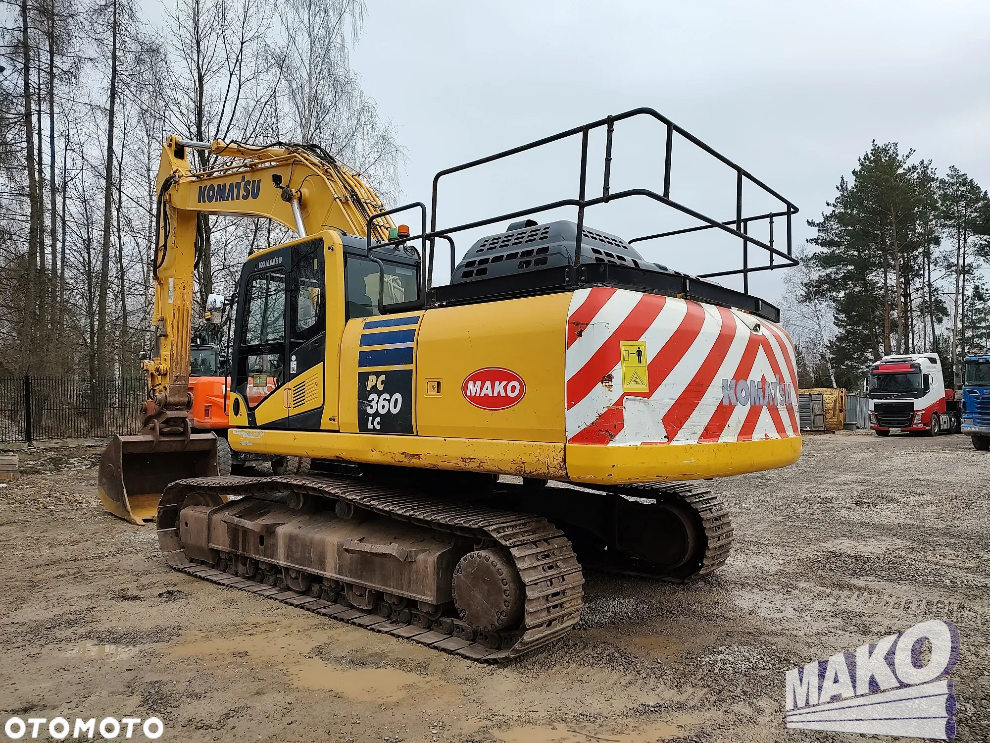 Komatsu PC360 LC-11 - 2