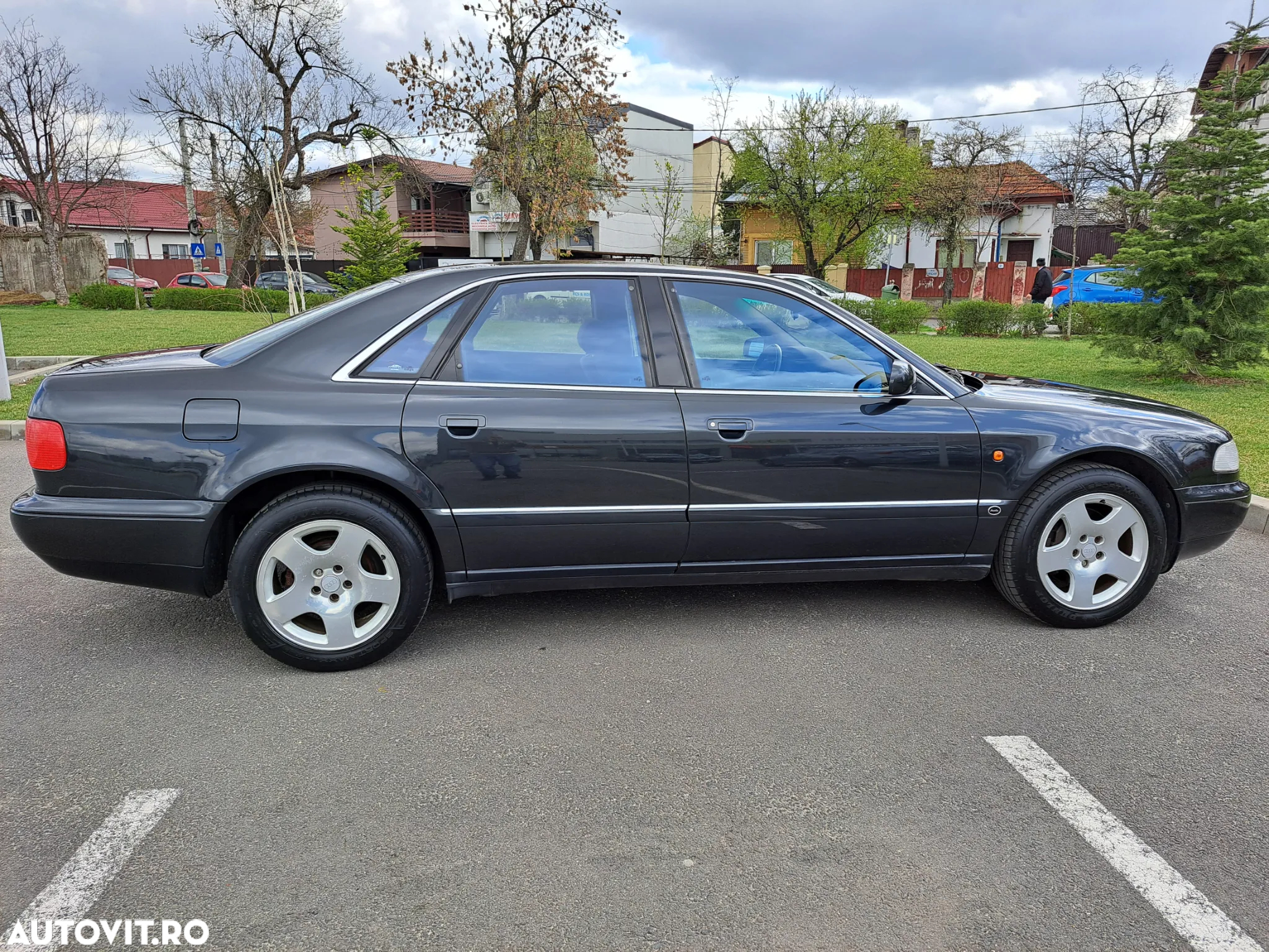 Audi A8 - 11