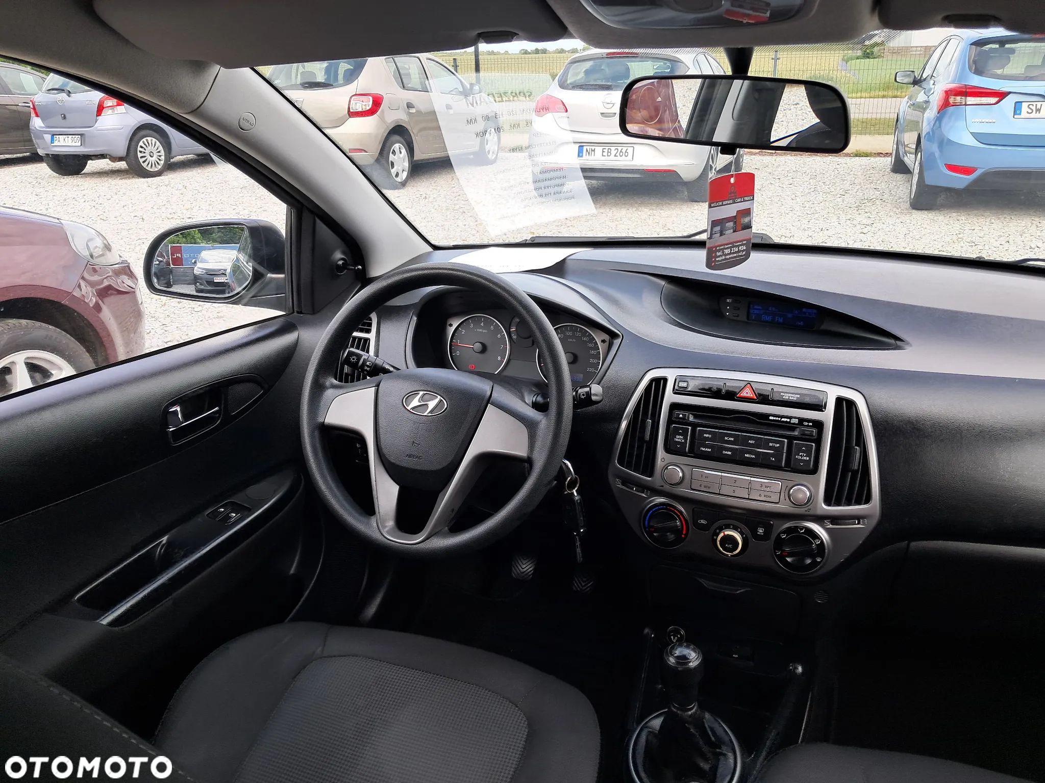 Hyundai i20 1.2 BlueDrive Comfort - 12