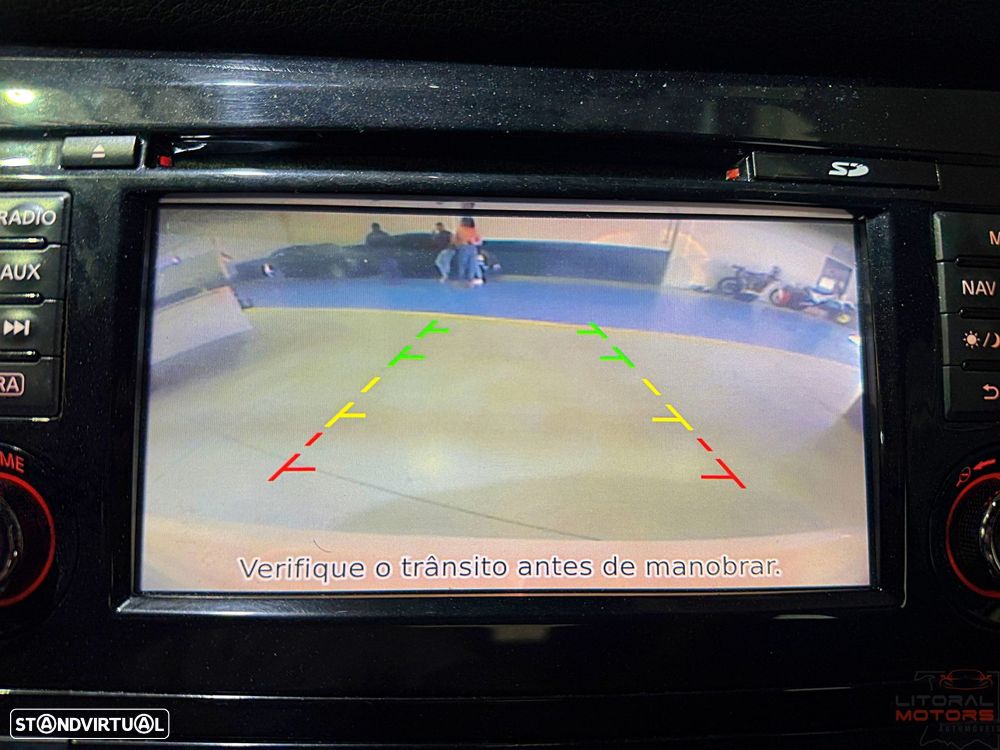 Nissan Qashqai 1.5 dCi N-Connecta - 30