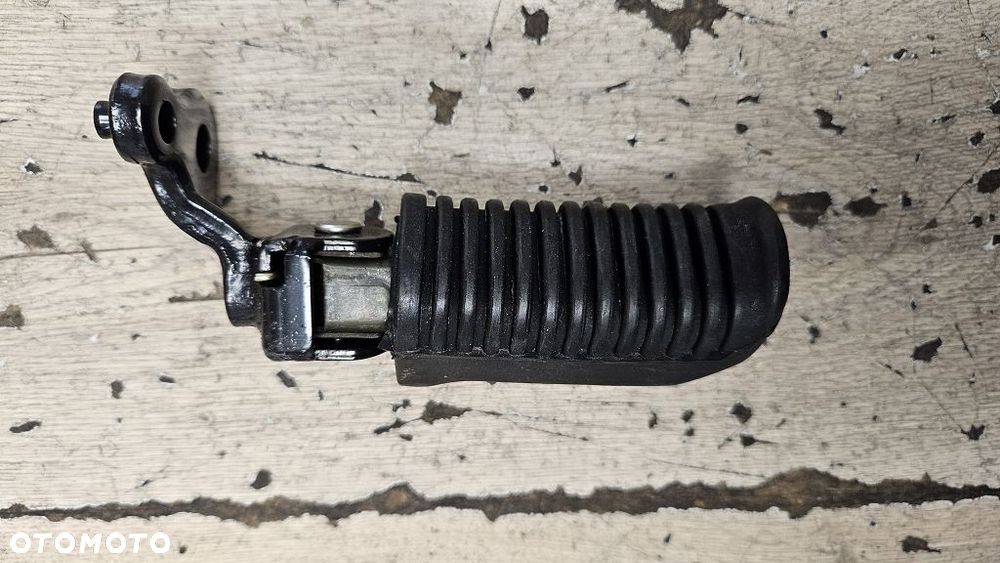 Podnóżek kierowcy prawy set Yamaha XJ550 - 7