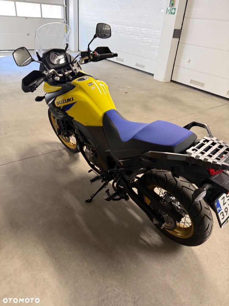 Suzuki V-STROM - 6