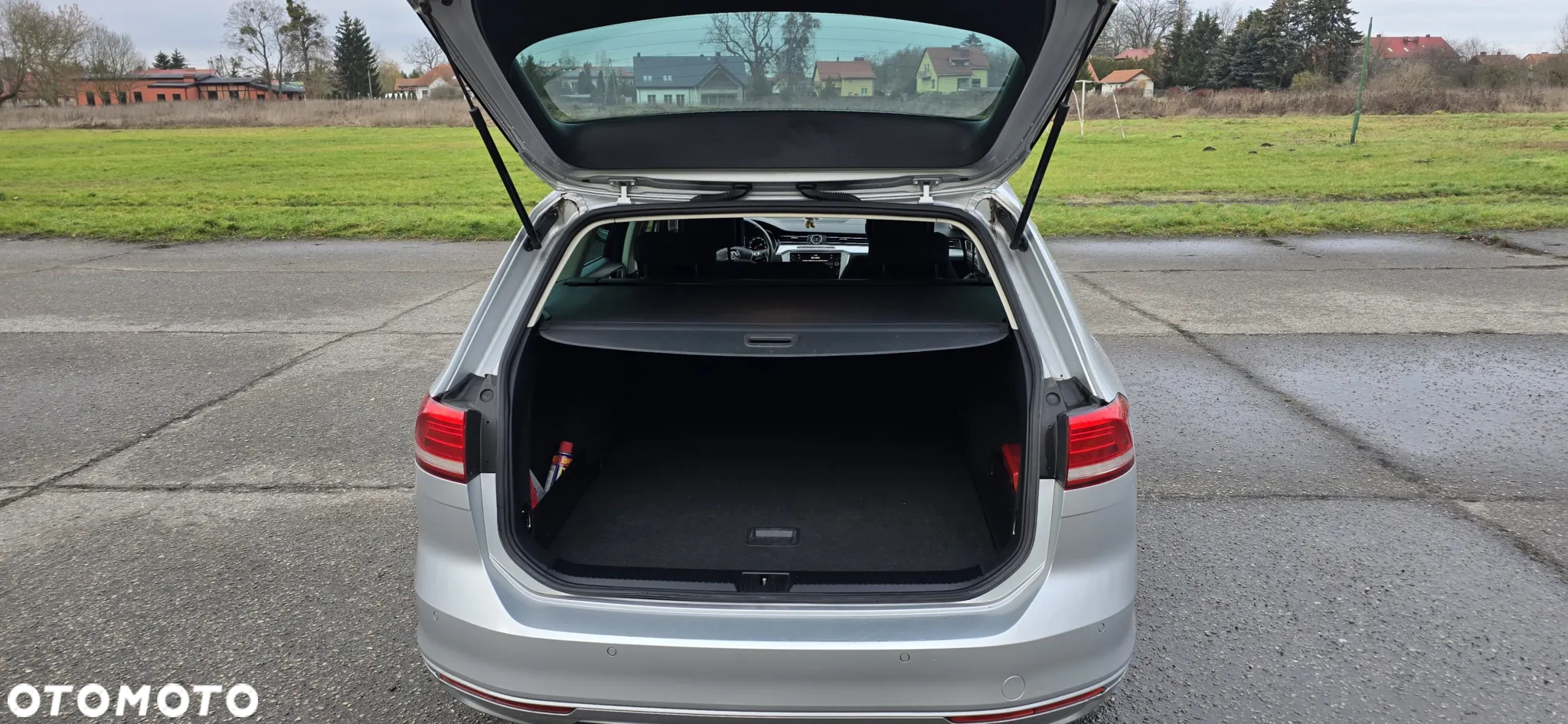 Volkswagen Passat 2.0 TDI BMT Comfortline DSG - 4