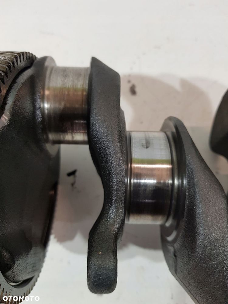 wał korbowy bmw e90 e91 e87 e60 e83 2.0d n47d20c - 9