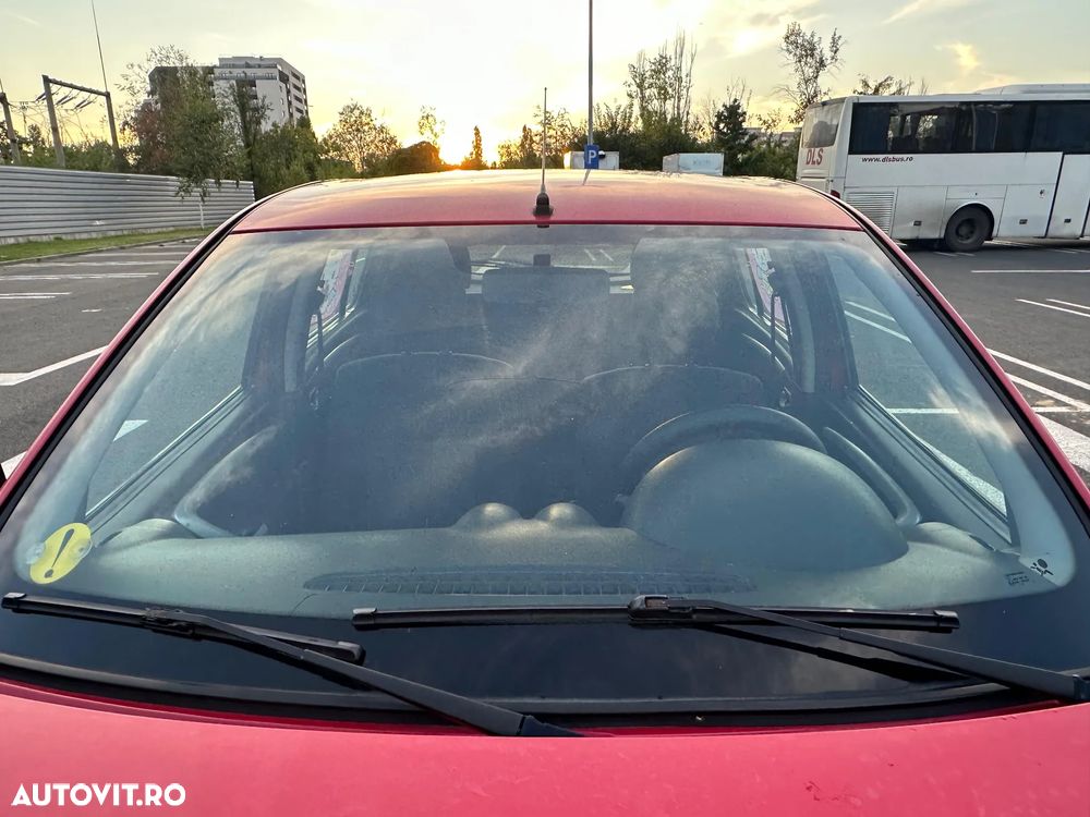 Dacia Sandero 1.4 MPI Laureate - 16