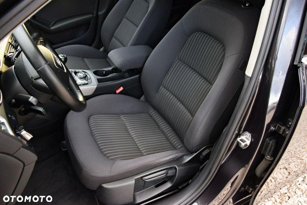 Audi A4 Avant 2.0 TDI DPF Attraction - 31