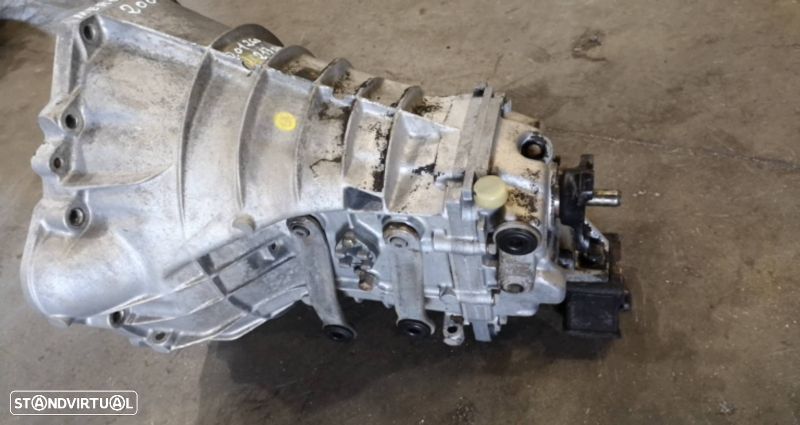 Caixa De Velocidades Mercedes-Benz 200 - 300 D (124) - 2