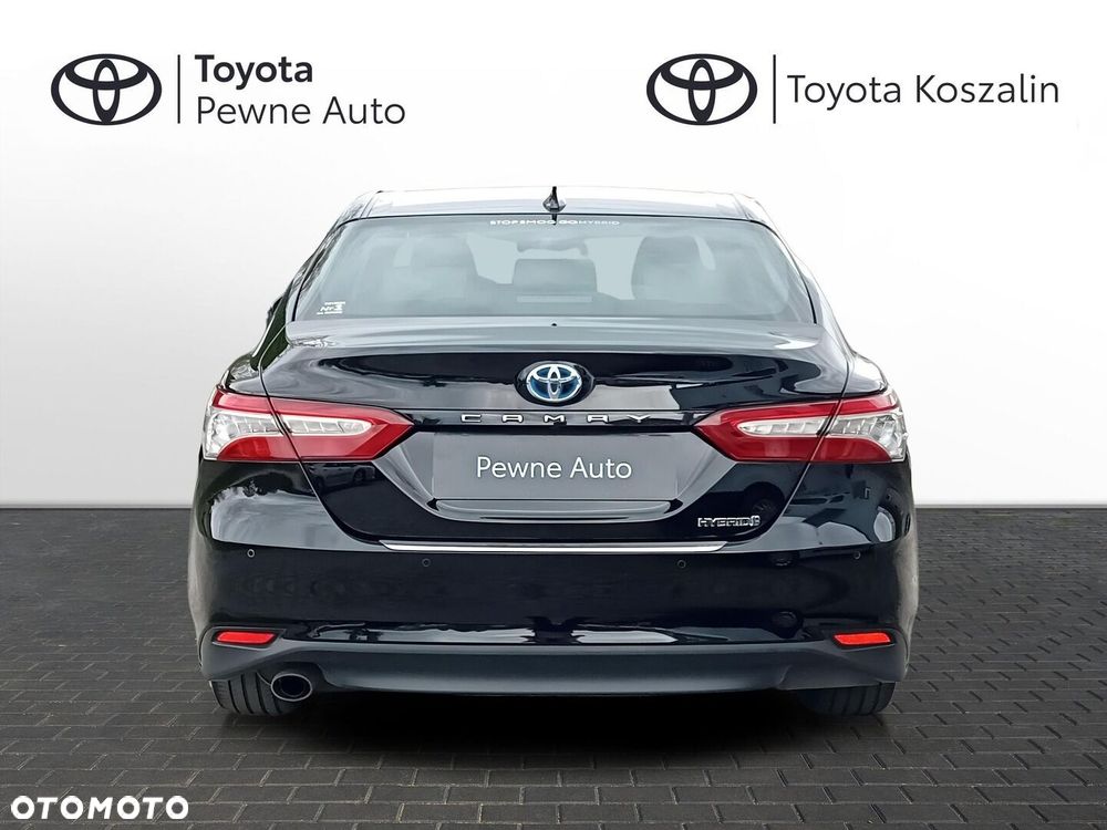 Toyota Camry 2.5 Hybrid Executive CVT - 4