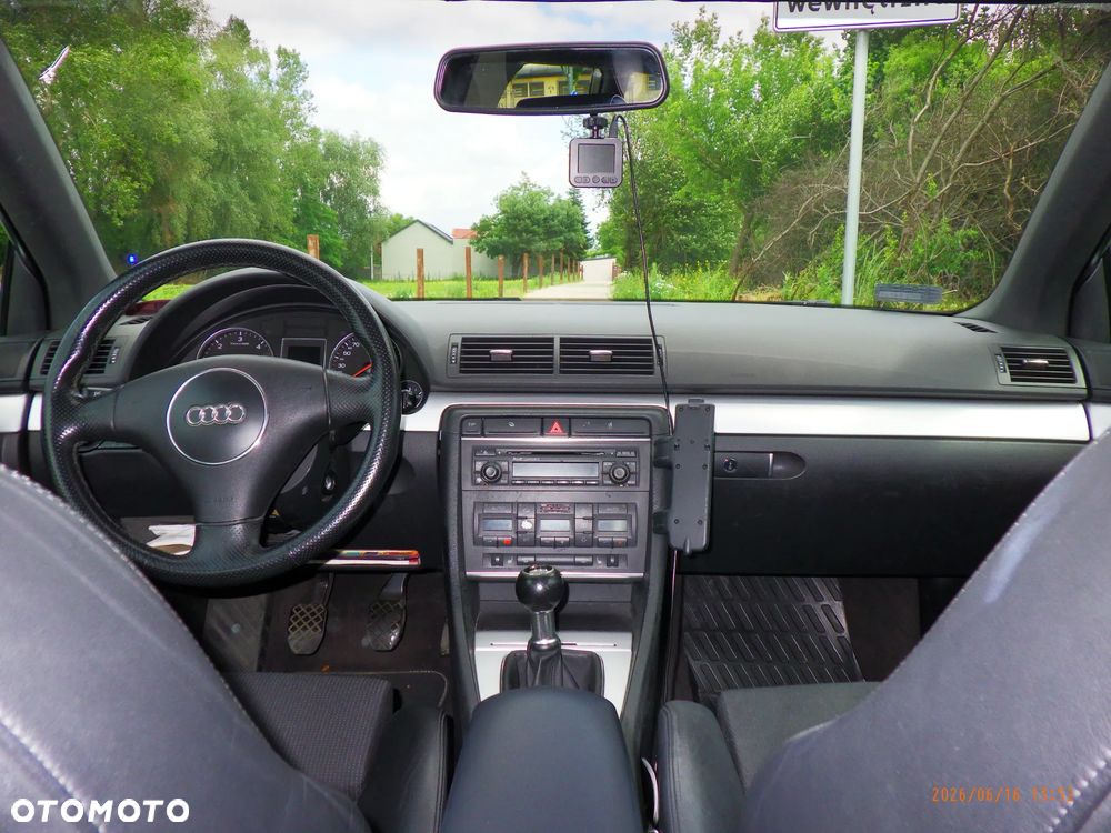 Audi A4 Avant 2.5 TDI - 23