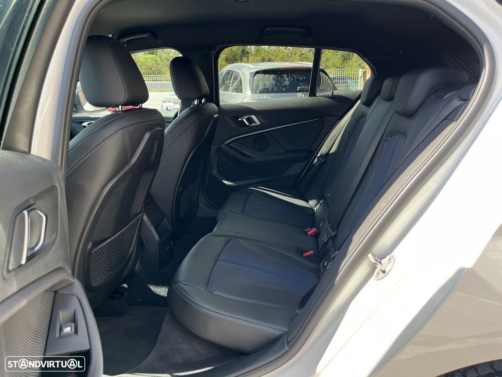 BMW 116 d Pack M Auto - 42