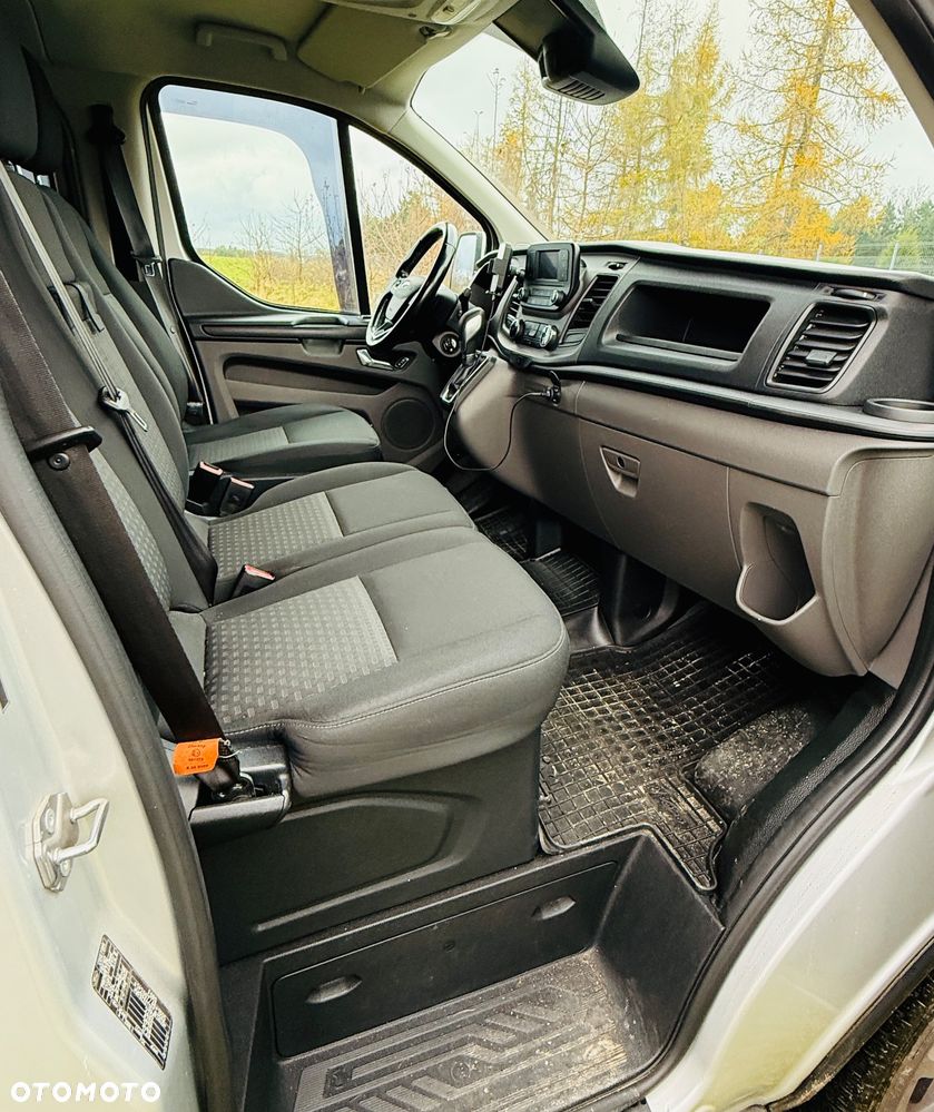 Ford Transit Custom - 10