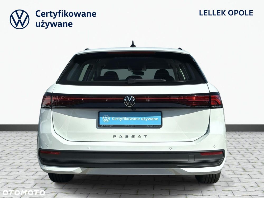 Volkswagen Passat Variant 2.0 TDI SCR DSG - 8
