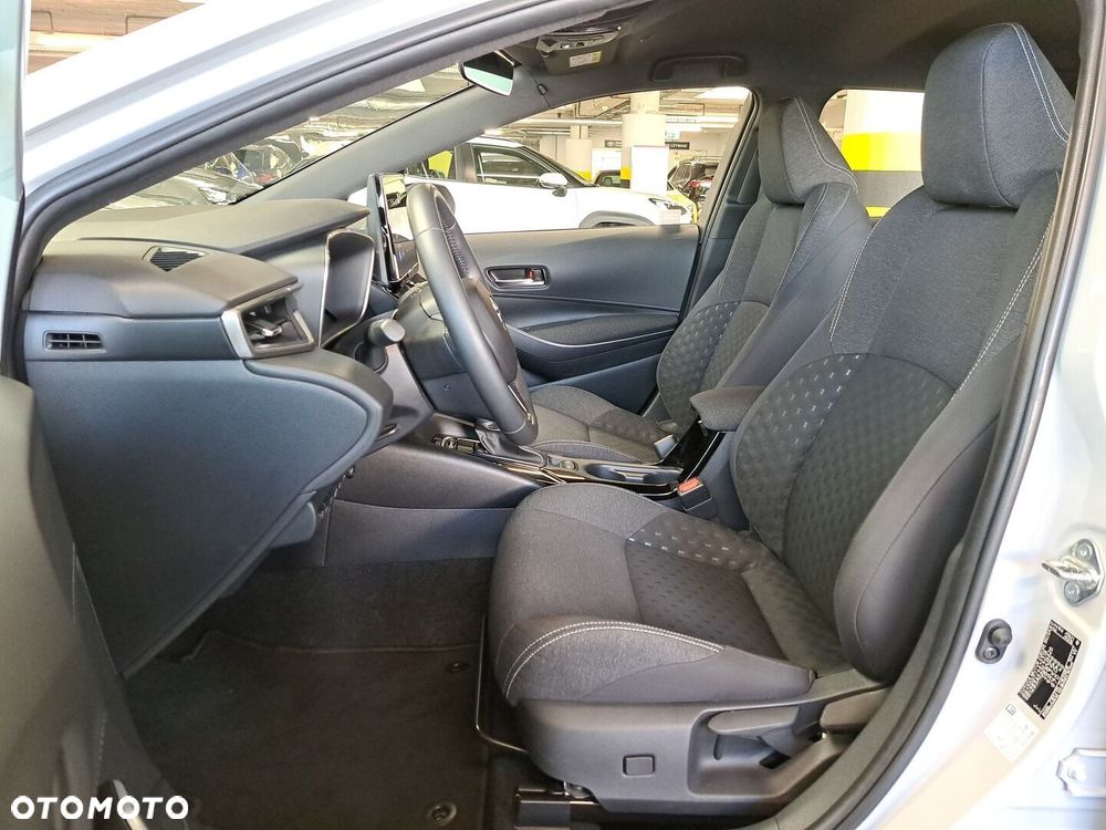 Toyota Corolla 1.8 Hybrid Comfort - 12