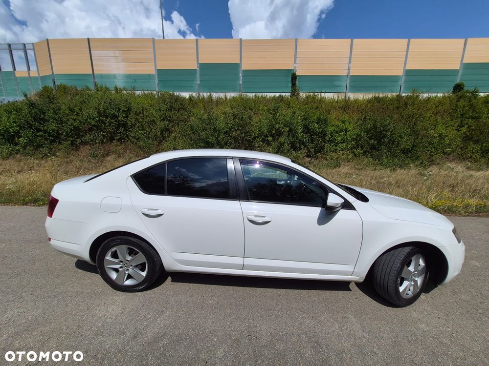 Skoda Octavia 1.6 TDI Ambition - 13