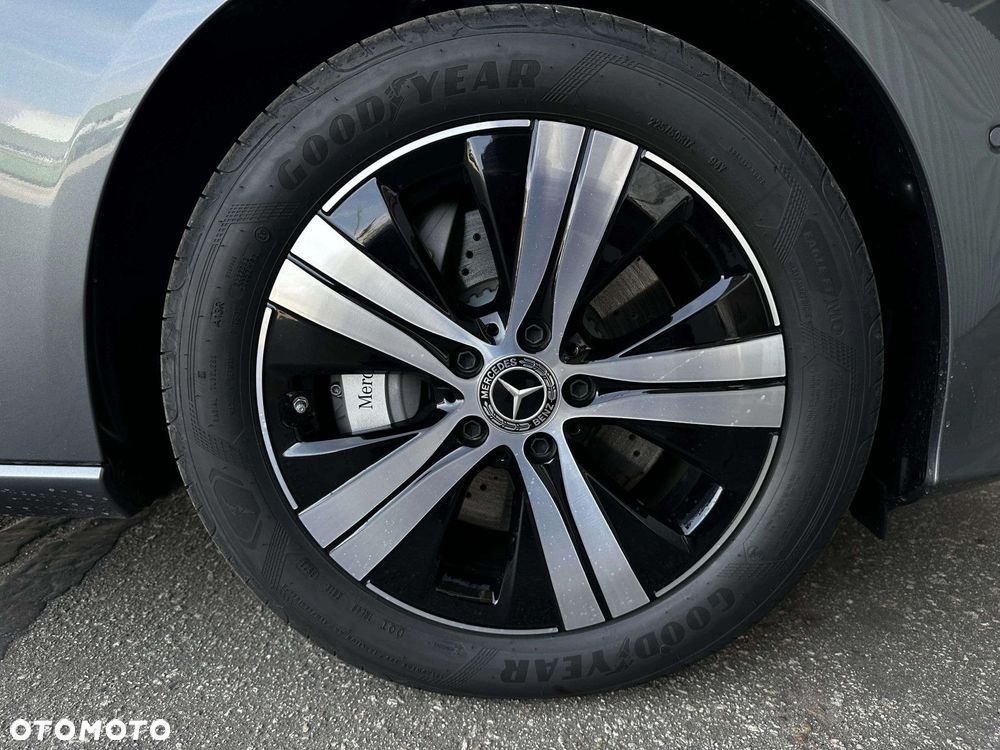 Mercedes-Benz Klasa C 300 de PHEV 4-Matic Avantgarde - 21