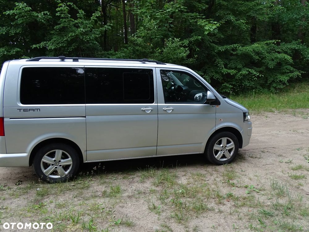 Volkswagen Multivan - 4