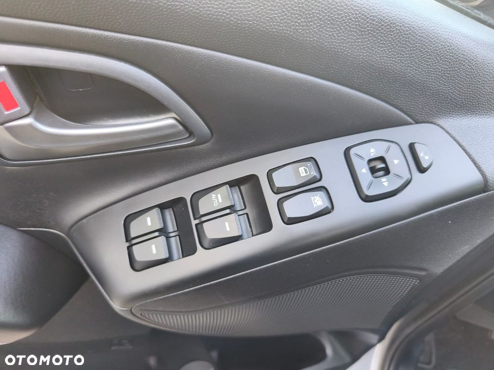 Hyundai ix35 1.6 GDI Premium 2WD - 11