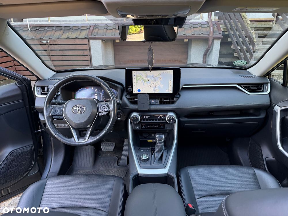 Toyota RAV4 - 10