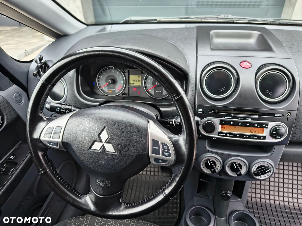 Mitsubishi Colt 1.3 Inform EU5 Cleartec - 11