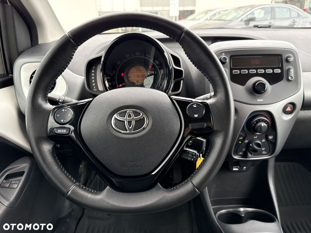 Toyota Aygo - 10