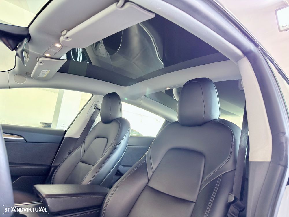 Tesla Model 3 Performance Dual Motor AWD - 22