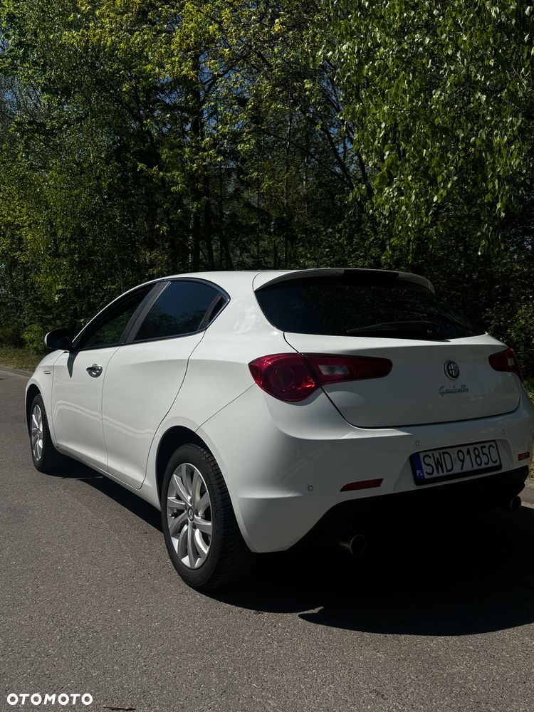 Alfa Romeo Giulietta - 4