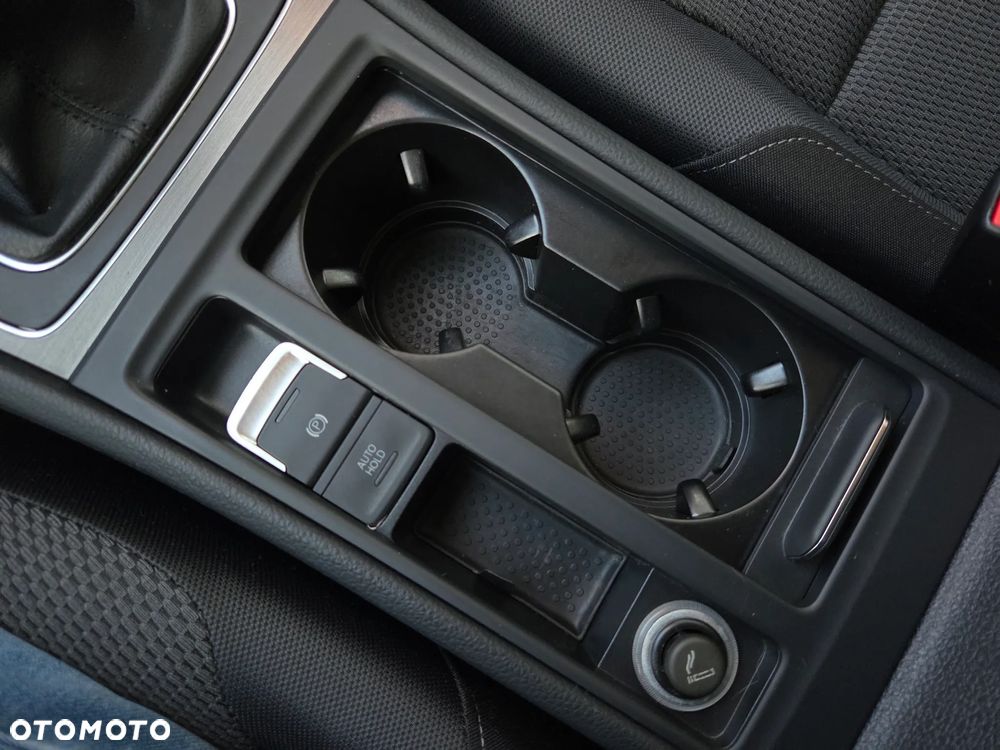 Volkswagen Golf 1.4 TSI ACT BlueMotion Technology Comfortline - 27