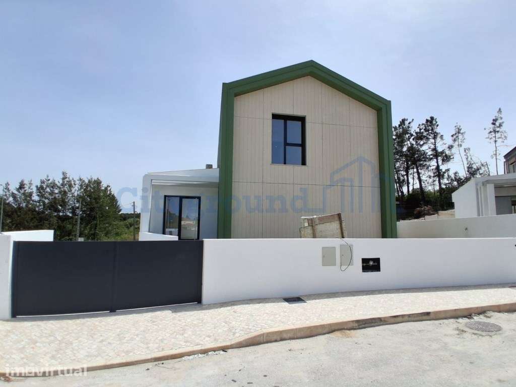 Moradia V4 com piscina perto da Lagoa de Óbidos - Grande imagem: 2/58