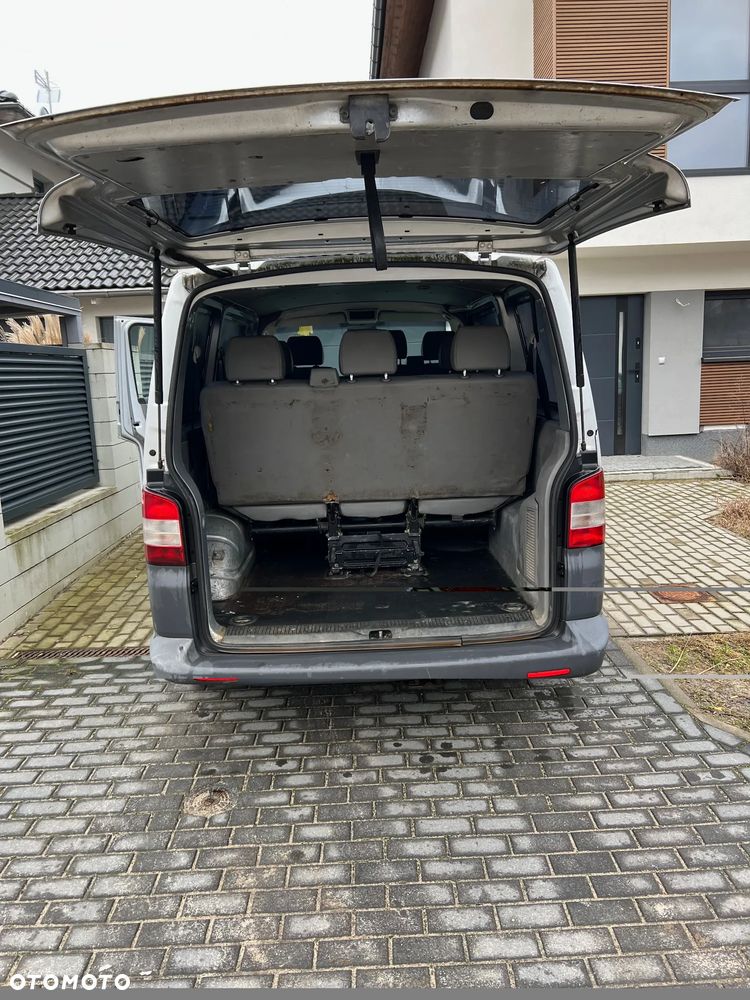 Volkswagen Transporter - 2